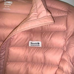 Roots packable puffer